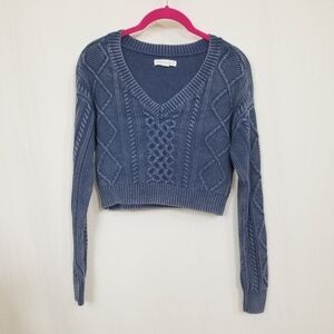 Aeropostale Cropped Cable knit sweater. Women's XS